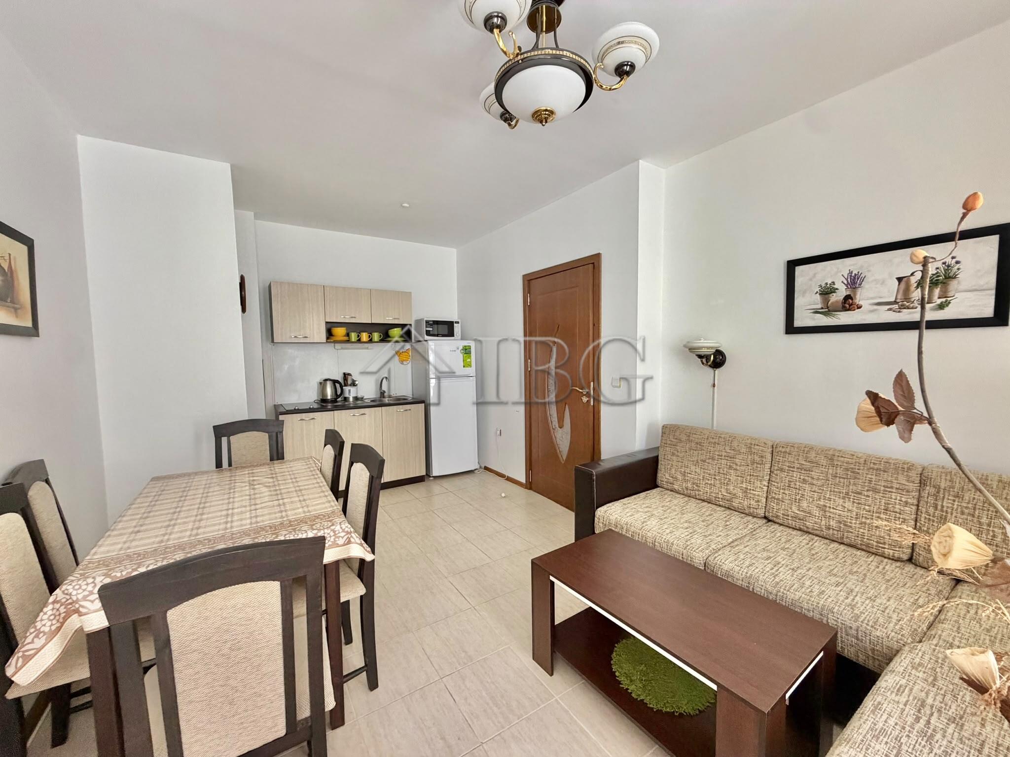 1-Bedroom Apartment With Low maintenance fee in Ravda Residential Building, Ravda — photo 7 of 12