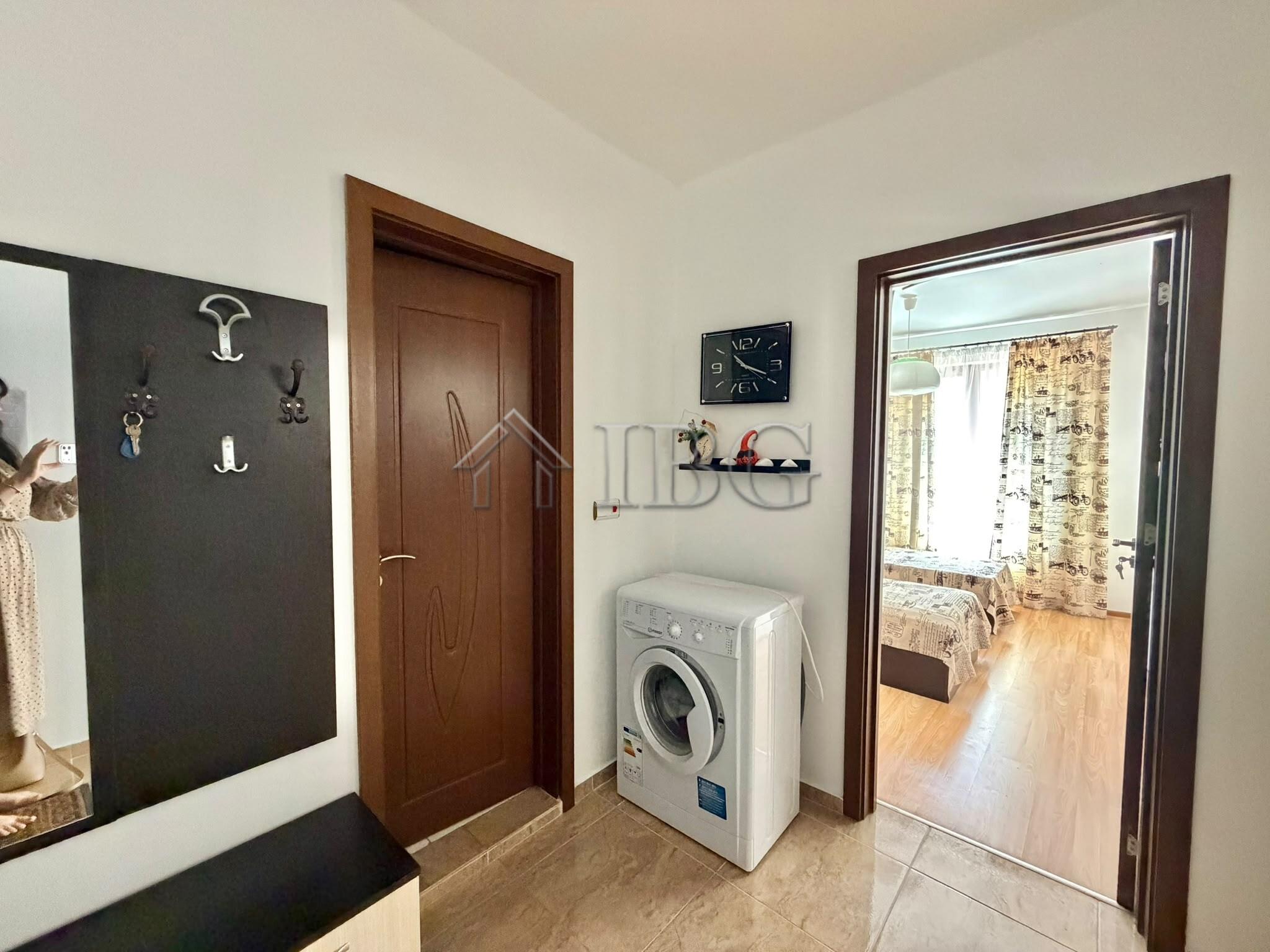 1-Bedroom Apartment With Low maintenance fee in Ravda Residential Building, Ravda — photo 9 of 12