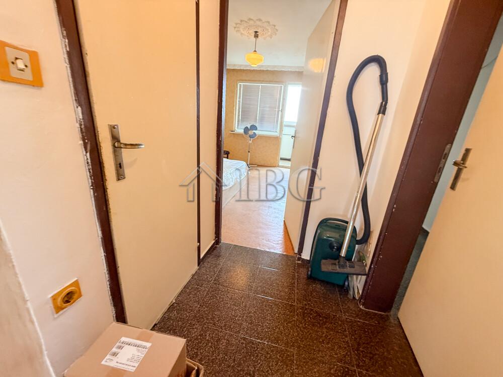 Panoramic 2-Bedroom Apartment with 2 Terraces Rodina 1, Ruse - 15th Floor — photo 10 of 18