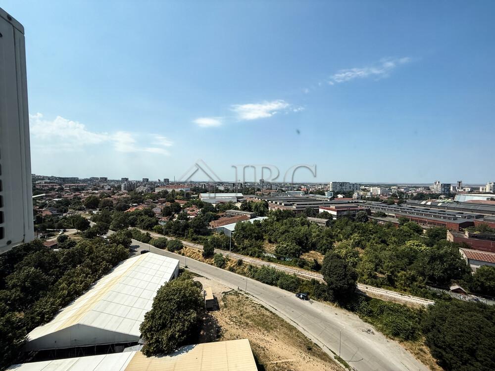 Panoramic 2-Bedroom Apartment with 2 Terraces Rodina 1, Ruse - 15th Floor — photo 14 of 18
