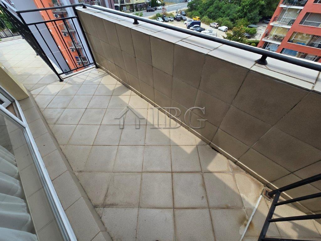 Apartment with 2 bedrooms in Sunset Beach 3, Sunny Beach — photo 4 of 12