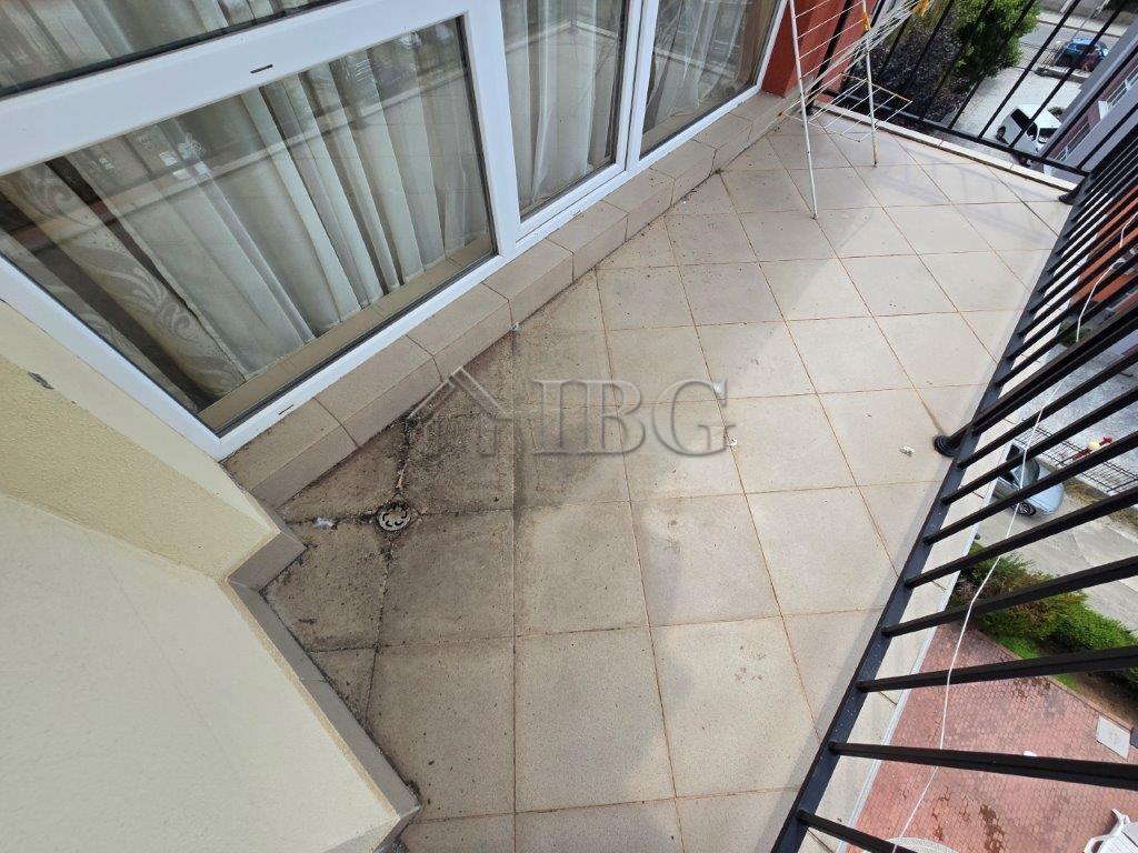 Apartment with 2 bedrooms in Sunset Beach 3, Sunny Beach — photo 10 of 12