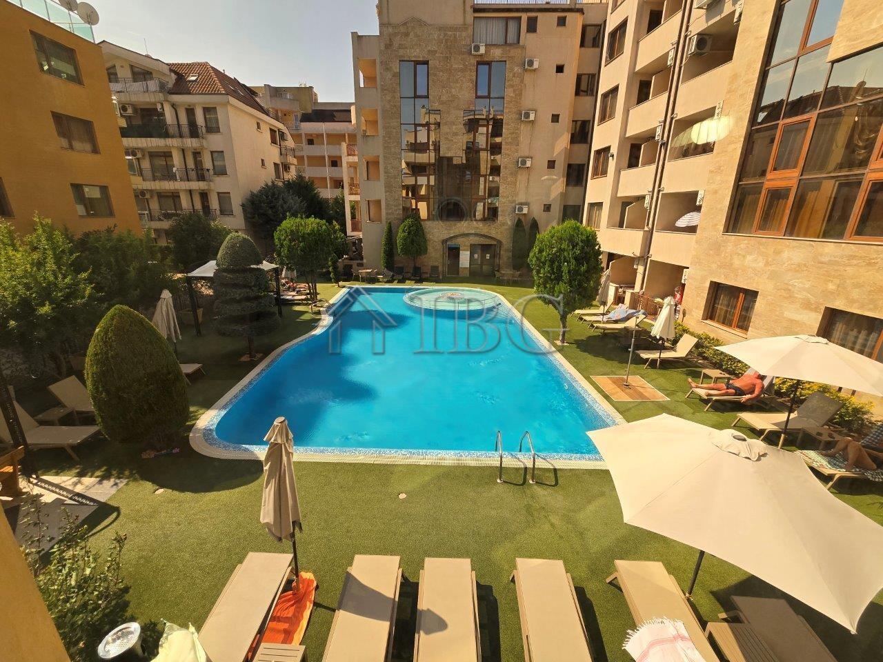 Luxury 2-Bedroom Apartment with Pool View Emerald Paradise, Sunny Beach — photo 4 of 14