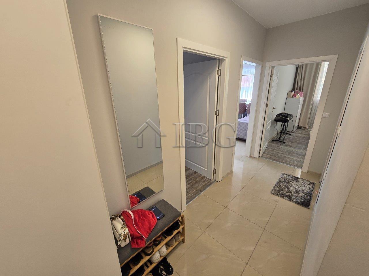 Luxury 2-Bedroom Apartment with Pool View Emerald Paradise, Sunny Beach — photo 6 of 14