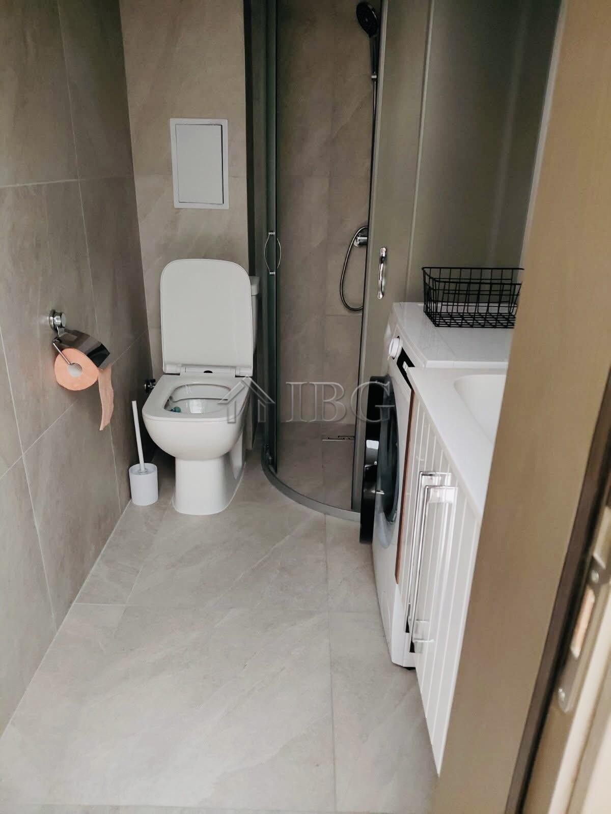 1-Bedroom Apartment with Pool View Royal Sun, Sunny Beach — photo 10 of 13