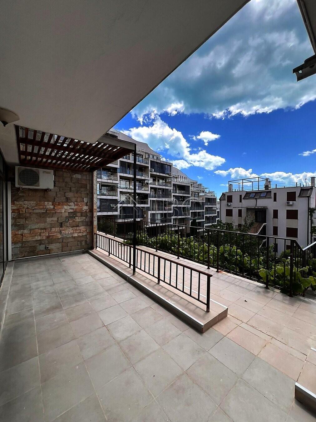2-Bedroom Apartment with Sea View, Front Line Dolce Vita 1, Sveti Vlas — photo 2