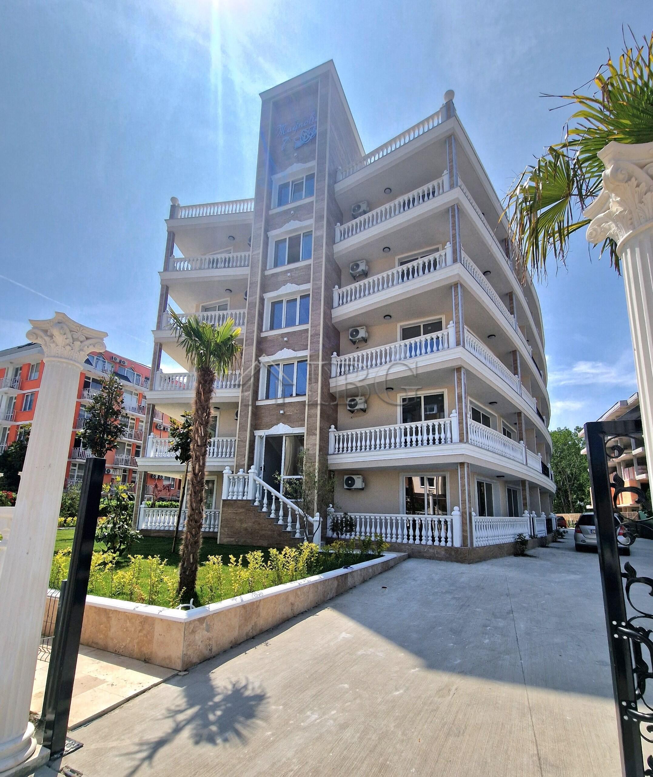 South-Facing Furnished Studio in Magnolia Residence 7, Sunny Beach — main photo
