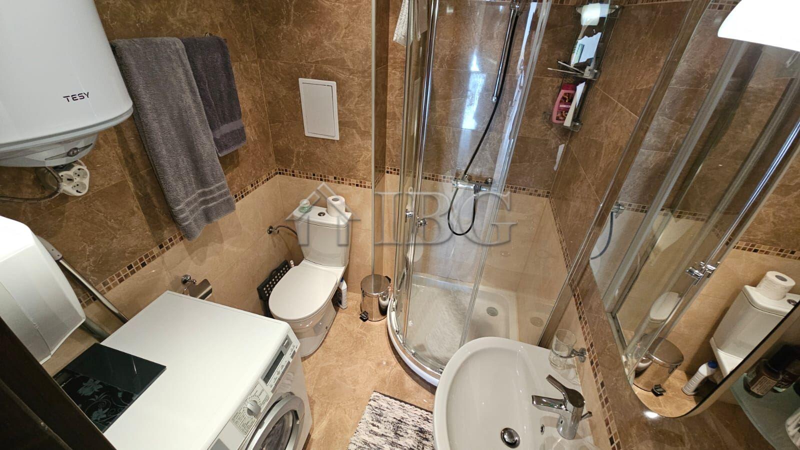 First-Line 2-Bedroom Apartment with Spectacular Sea View Tryavna Beach, Sveti Vlas — photo 12 of 18