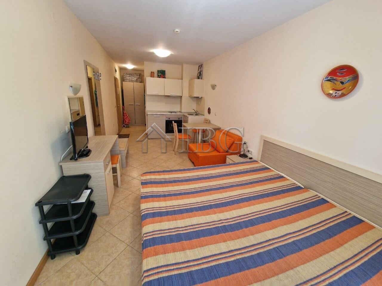 Studio Apartment with South-Facing Exposure Royal Sun, Sunny Beach — photo 7 of 20