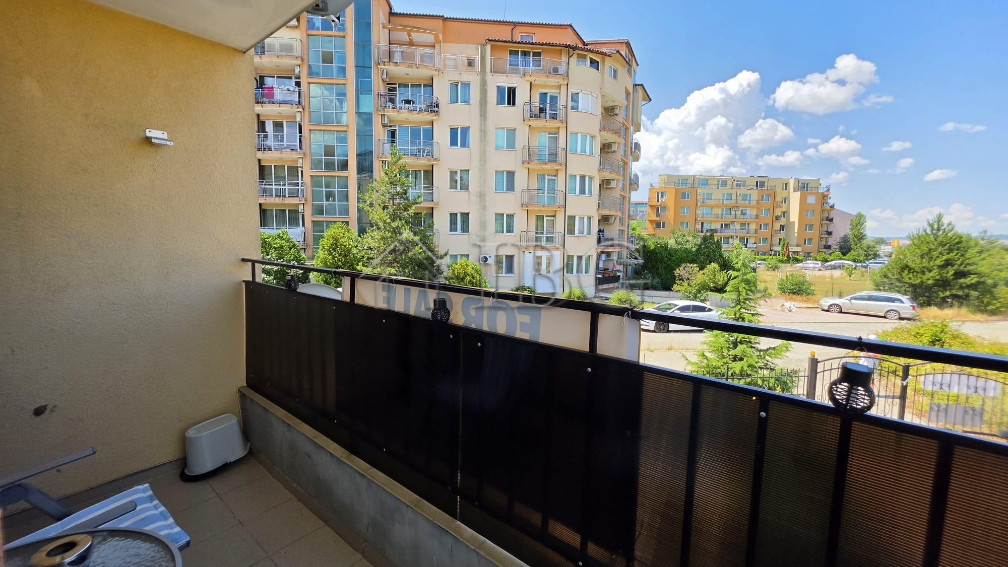1-Bedroom Apartment with Low Maintenance Fee in Golden Day 2, Sunny Beach — photo 7 of 15