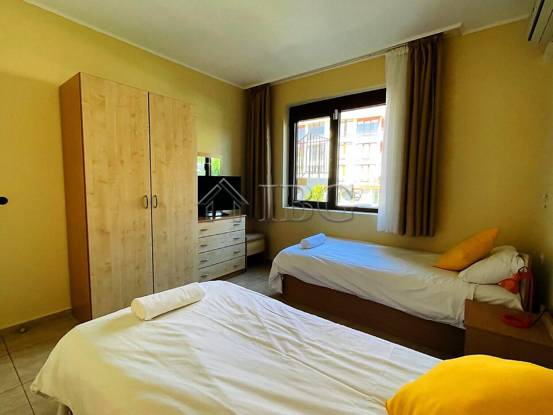 Spacious 2-Bedroom Apartment with Sea View Dolce Vita 1, Sveti Vlas — photo 15 of 17