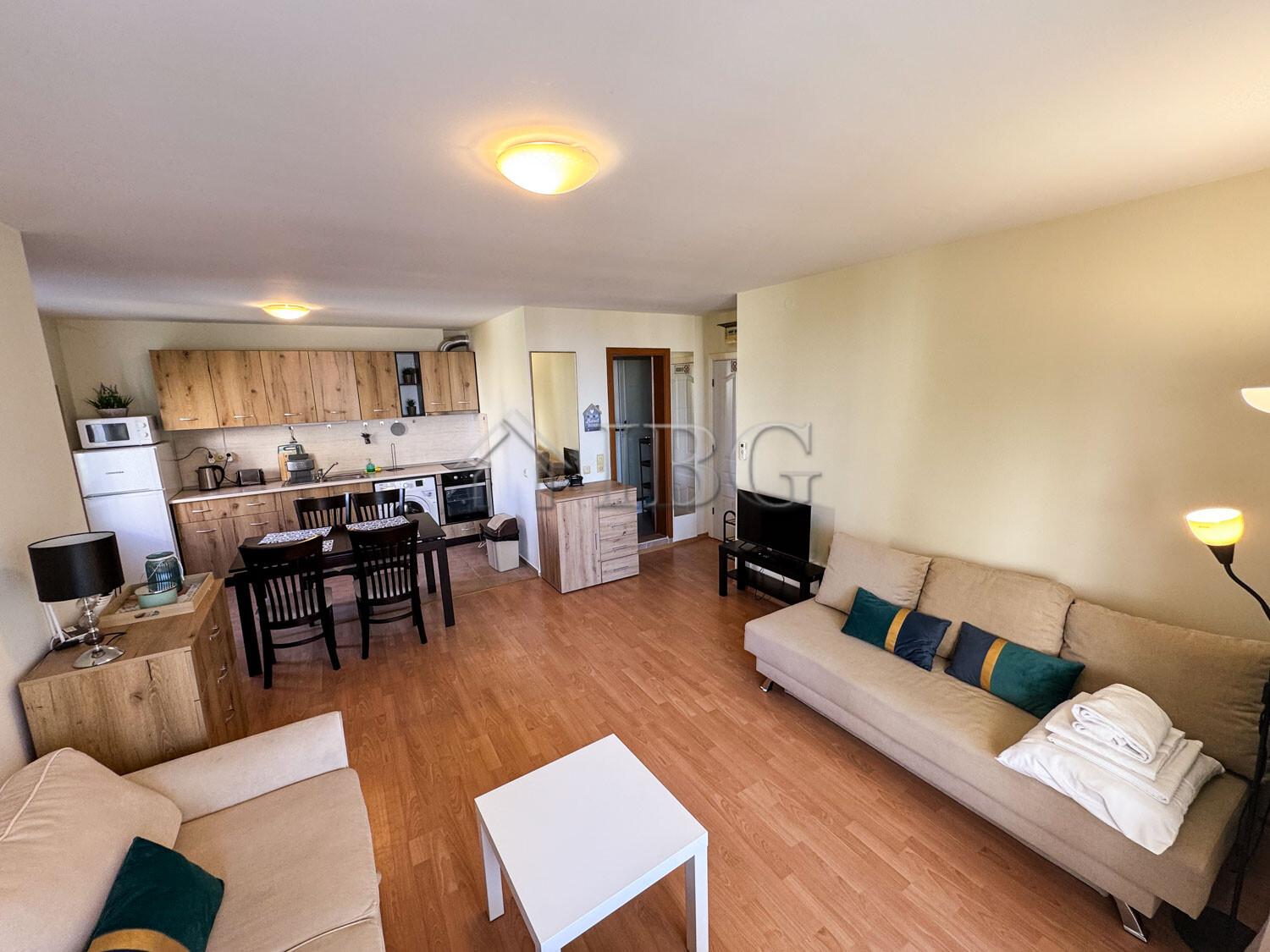 Spacious Studio with Pool and Partial Sea Views in Crown Fort Club, Sveti Vlas — photo 5 of 23