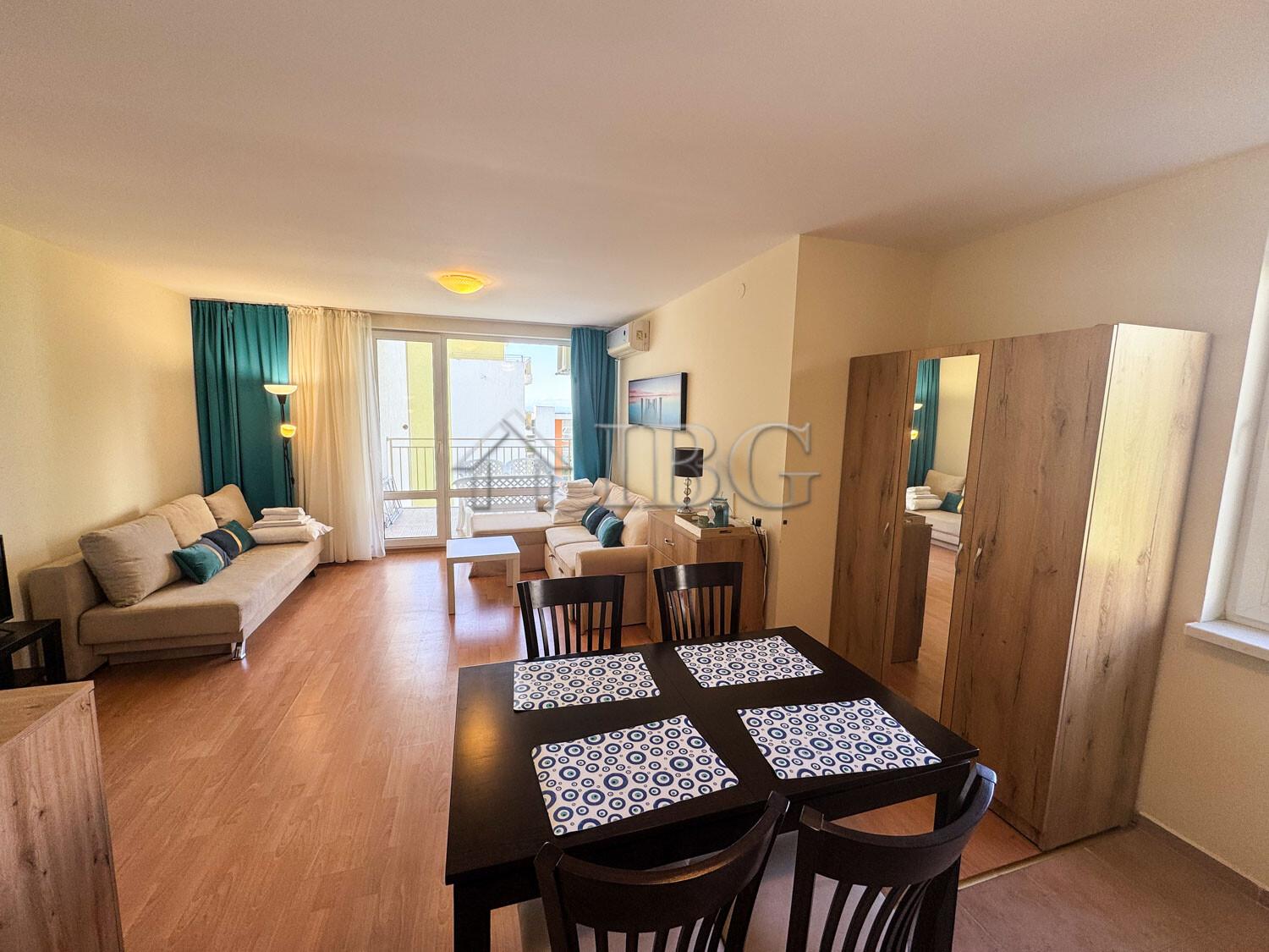Spacious Studio with Pool and Partial Sea Views in Crown Fort Club, Sveti Vlas — photo 14 of 23