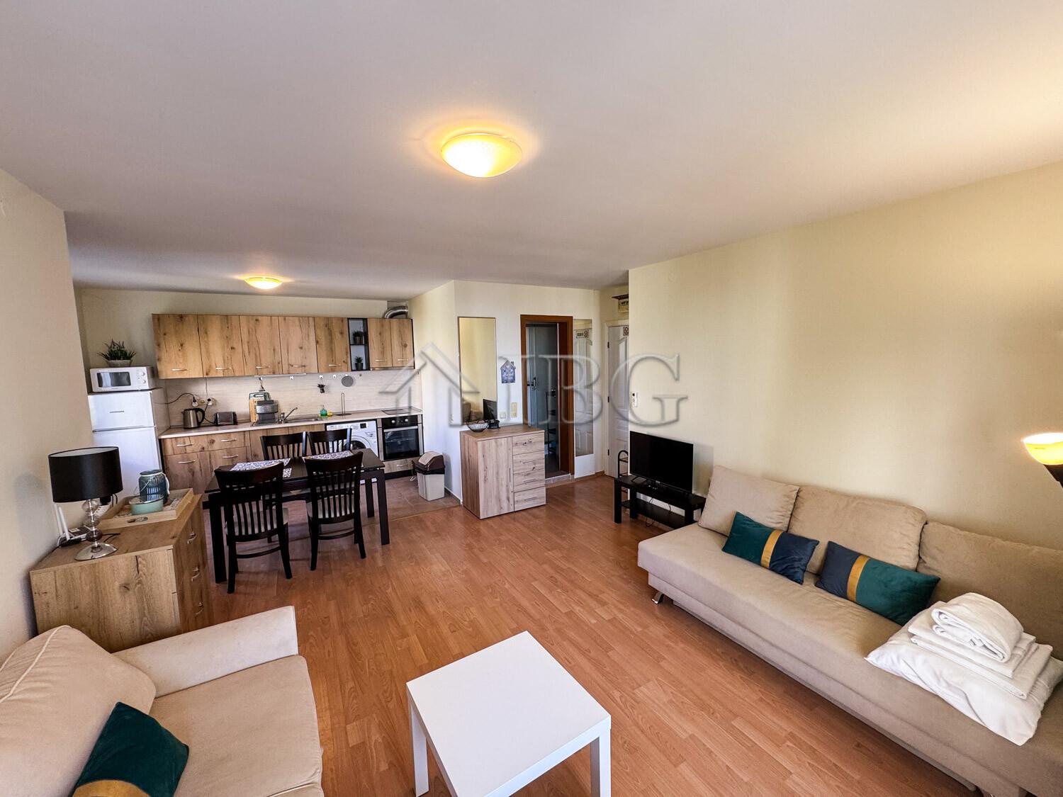 Spacious Studio with Pool and Partial Sea Views in Crown Fort Club, Sveti Vlas — photo 15 of 23