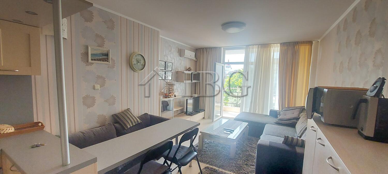 Spacious 1-Bedroom Apartment Grand Kamelia, Sunny Beach — photo 2