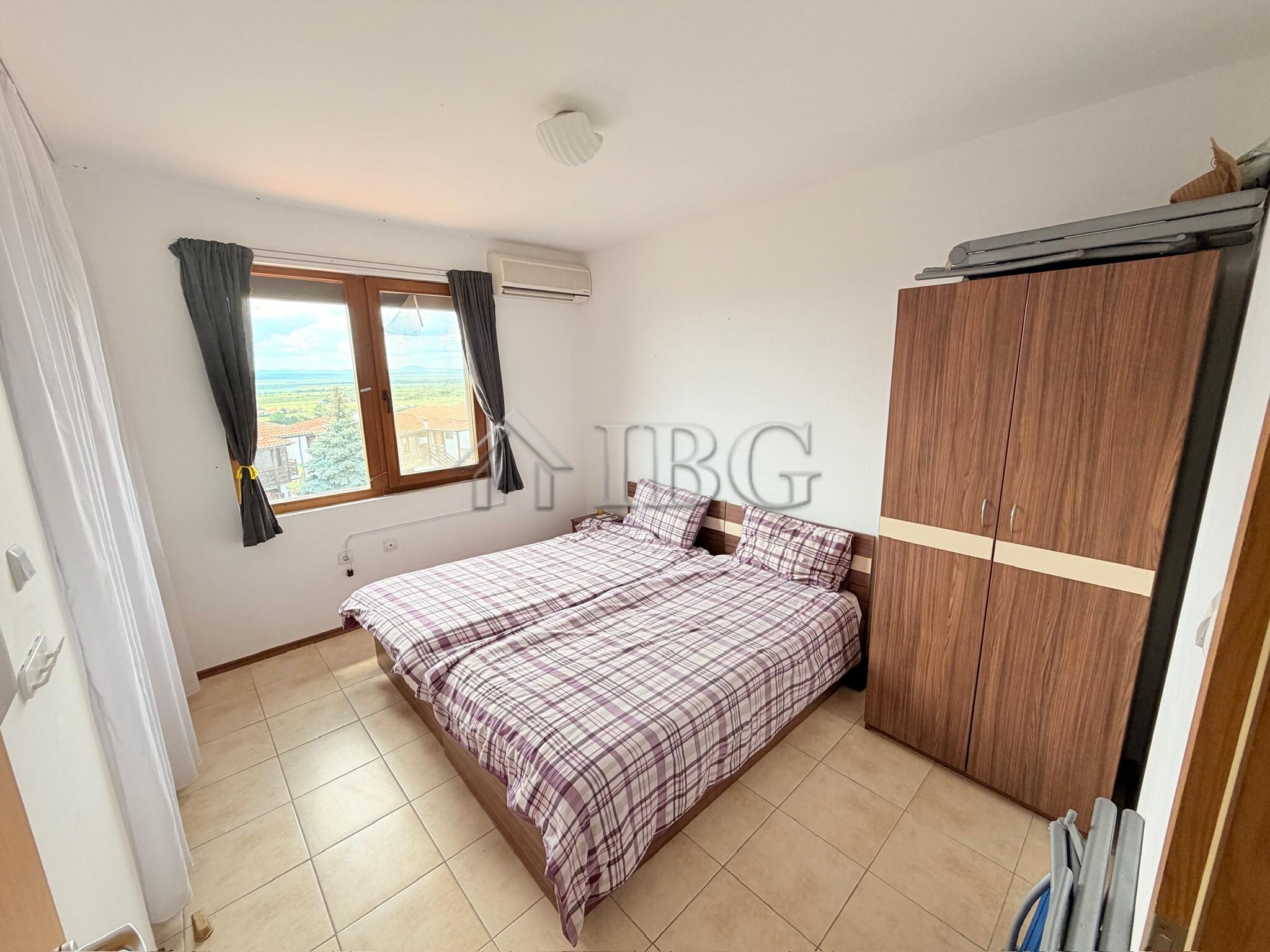 House-Style 2-Bedroom Maisonette with Pool View Sun House, Kosharitsa — photo 12 of 24