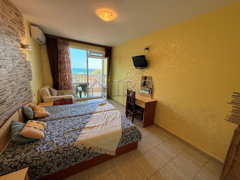 Apartment Converted into 2 Independent Studios near Marina Dinevi, Sveti Vlas — photo 4 of 25