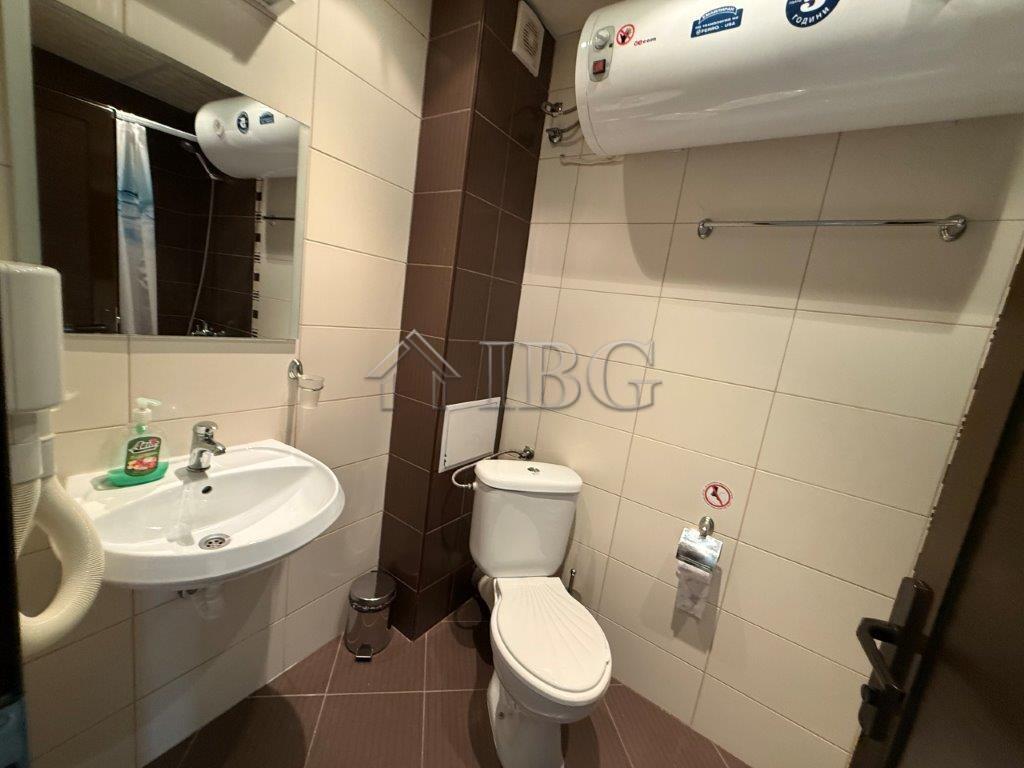 Apartment Converted into 2 Independent Studios near Marina Dinevi, Sveti Vlas — photo 13 of 25