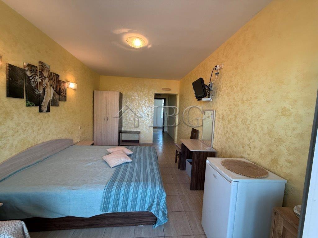 Apartment Converted into 2 Independent Studios near Marina Dinevi, Sveti Vlas — photo 23 of 25