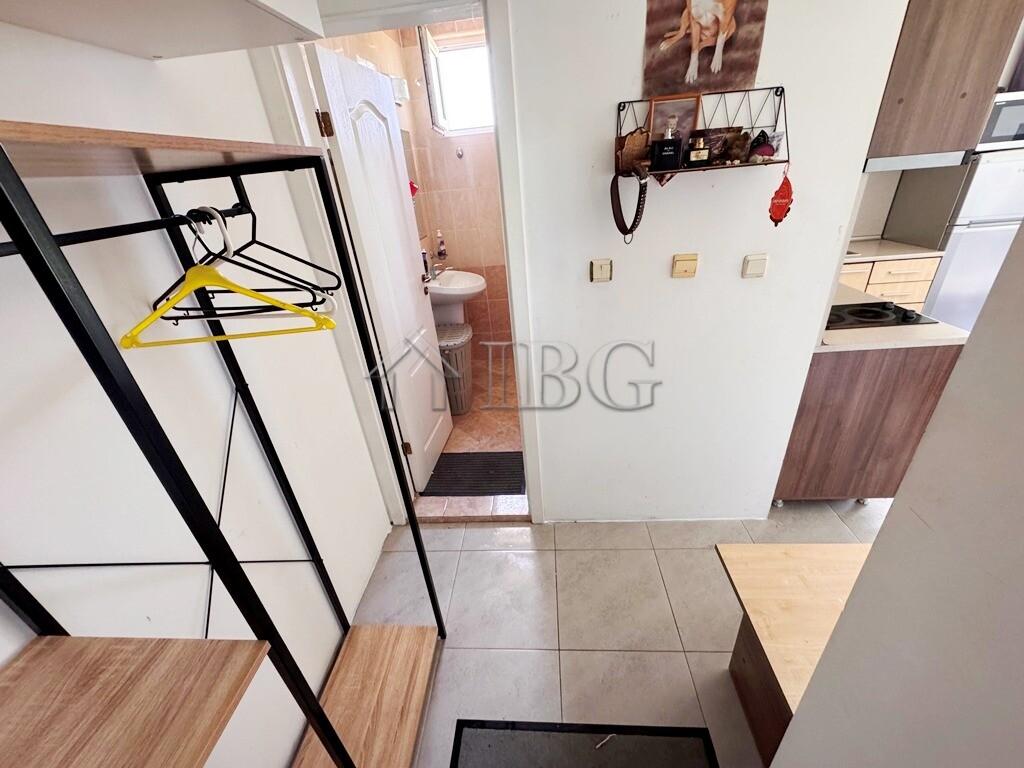 Studio with Balcony in Sunny Day 5, Sunny Beach — photo 12 of 12