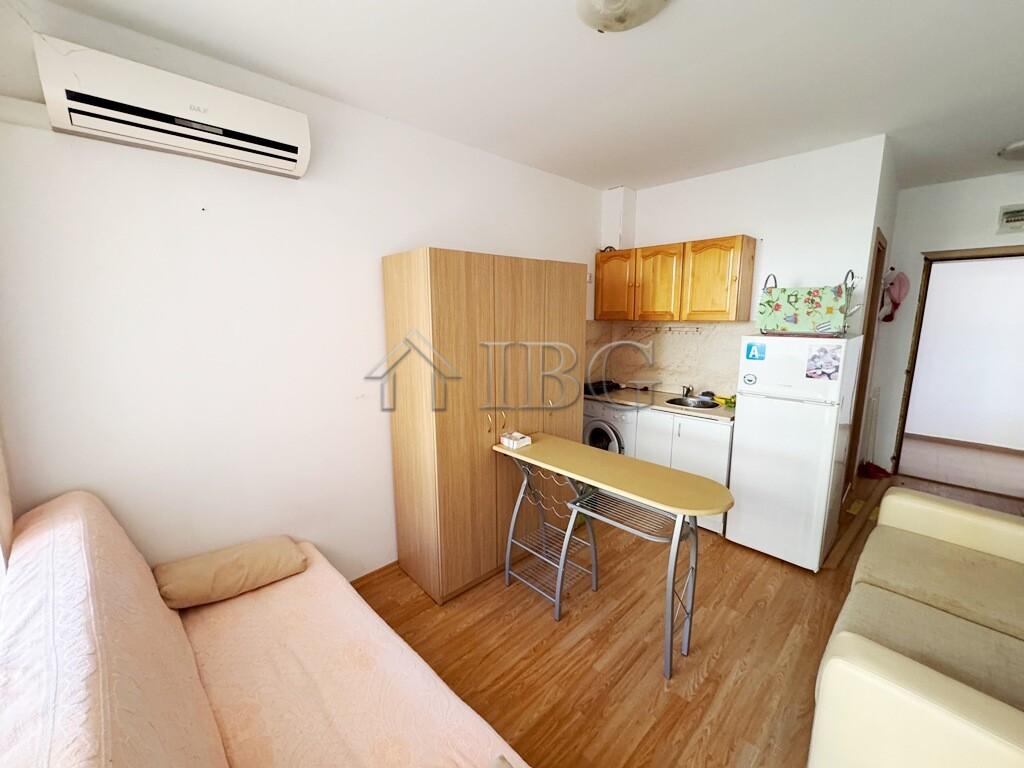 Ground Floor Studio with Exclusive Outdoor Space in Sunny Day 6, Sunny Beach — photo 10 of 14