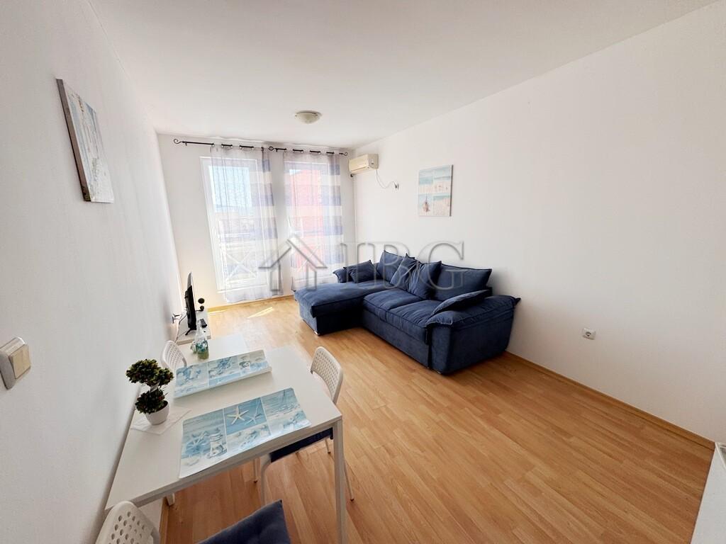 Furnished Studio with Pool View in Sunny Day 6, Sunny Beach — photo 5 of 11