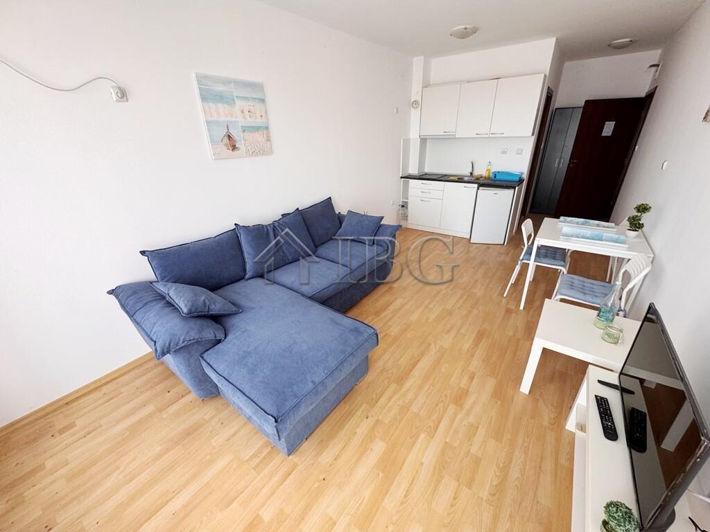 Furnished Studio with Pool View in Sunny Day 6, Sunny Beach — photo 8 of 11