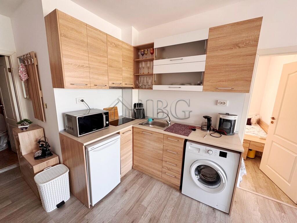 2-Bedroom Apartment with Two Balconies Sunny Day 4, Sunny Beach — photo 3