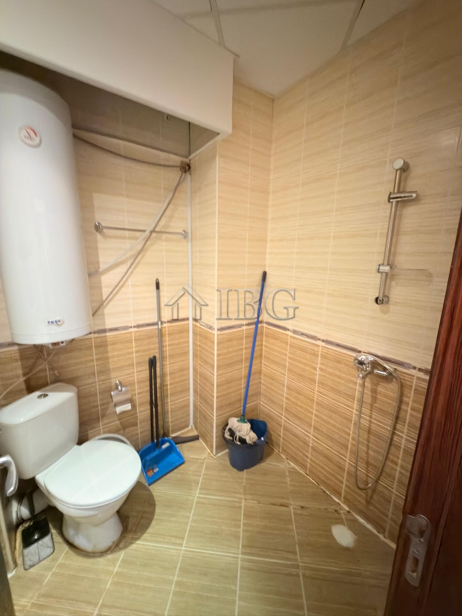 1-Bedroom Apartment with Pool View Sunny Sea Palace, Sunny Beach — photo 8 of 12
