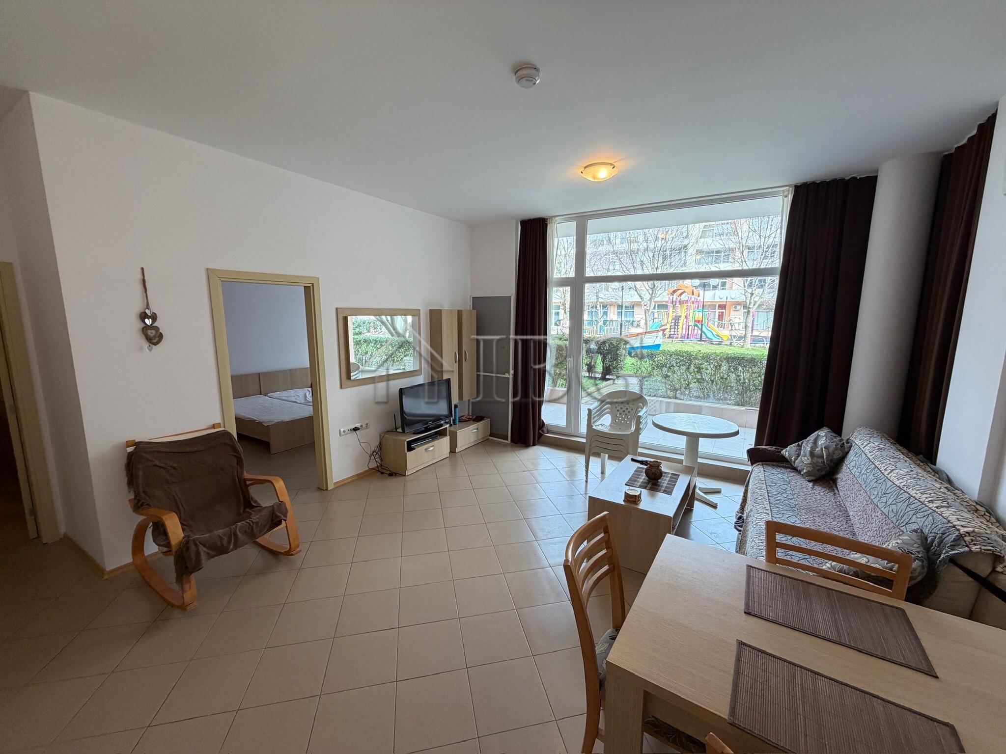 Spacious 1-Bedroom Apartment with Pool View Grand Kamelia, Sunny Beach — photo 2