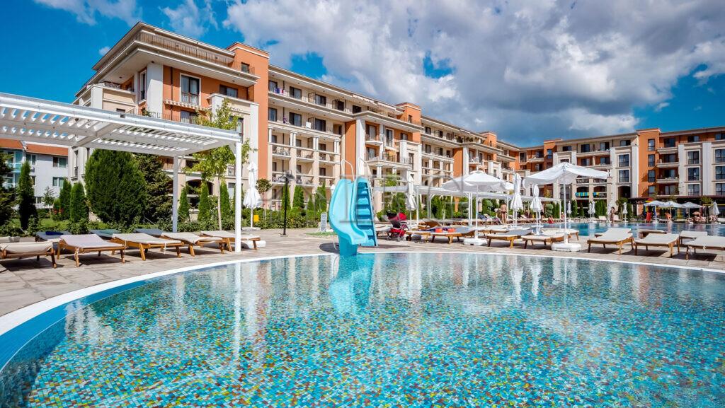 Spacious 2-Bedroom Apartment with Sea & Pool Views Prestige Fort Beach, Sveti Vlas — main photo
