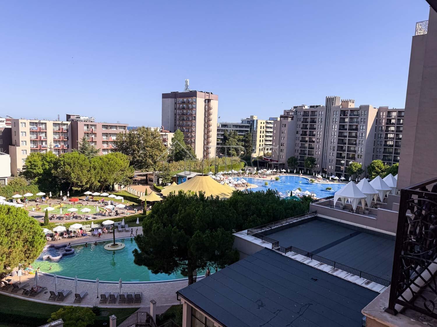 1-Bedroom Apartment with Pool & Partial Sea View Barcelo Royal Beach, Sunny Beach — photo 7 of 25