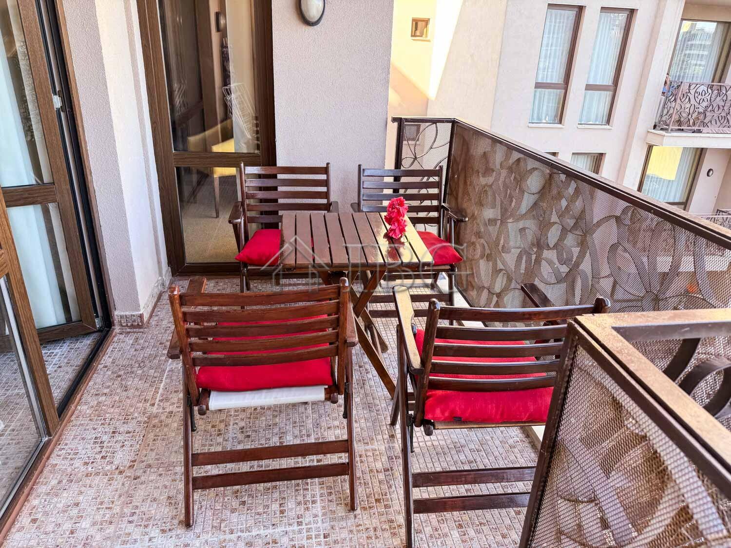 1-Bedroom Apartment with Pool & Partial Sea View Barcelo Royal Beach, Sunny Beach — photo 8 of 25