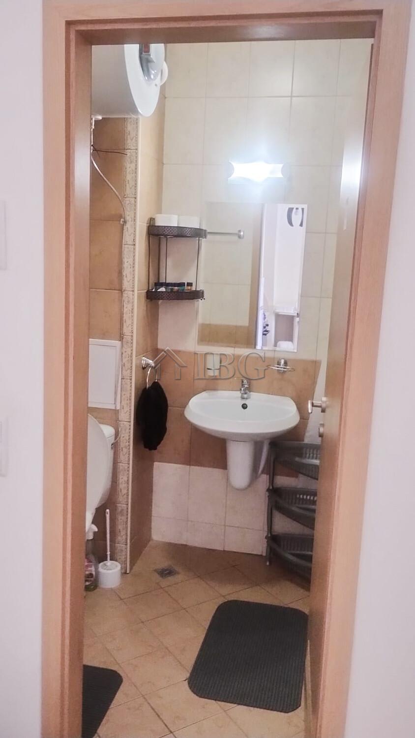 1-Bedroom Apartment with Pool View Royal Sun, Sunny Beach — photo 17 of 20