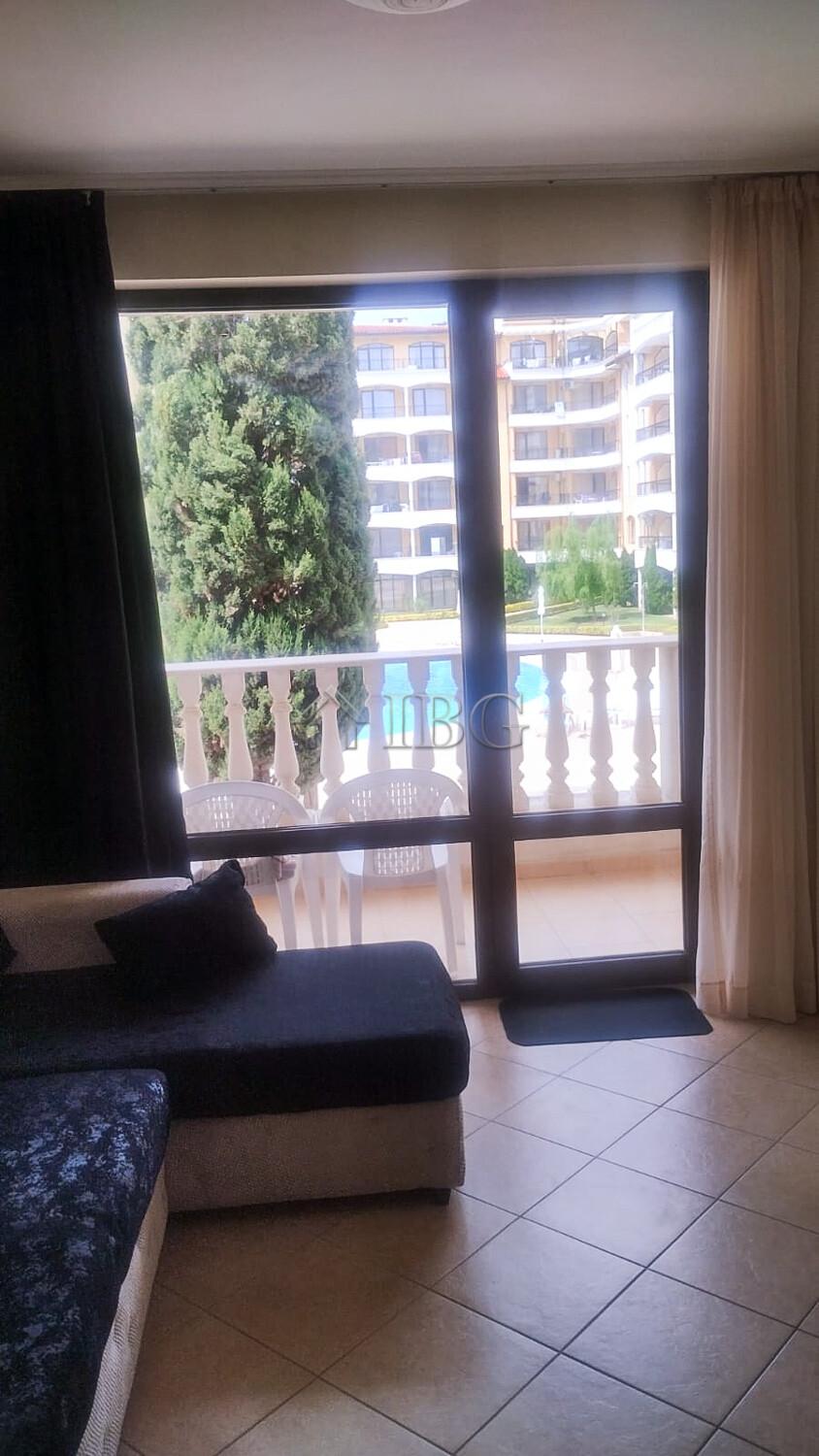 1-Bedroom Apartment with Pool View Royal Sun, Sunny Beach — photo 6 of 20