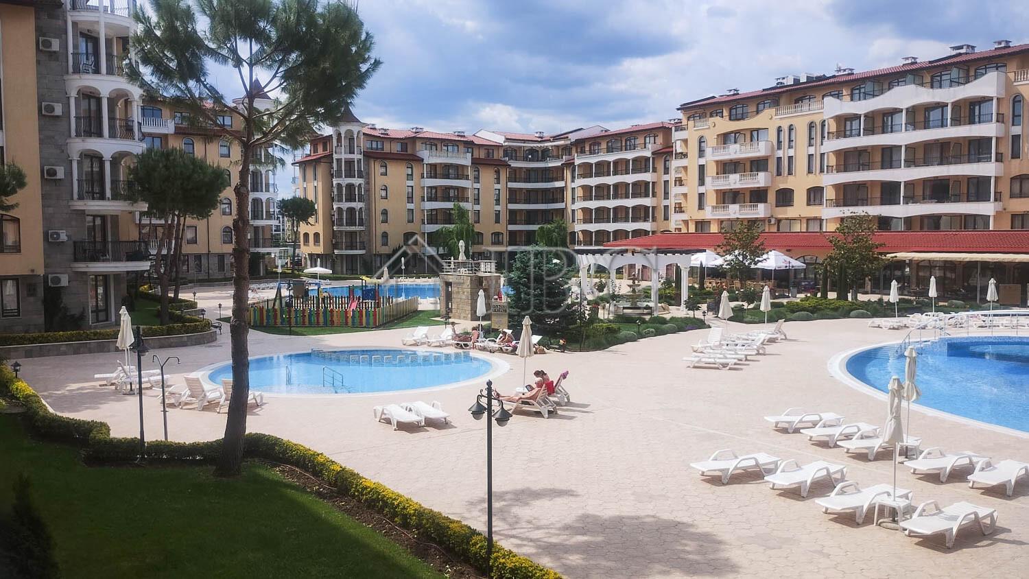 1-Bedroom Apartment with Pool View Royal Sun, Sunny Beach — photo 3