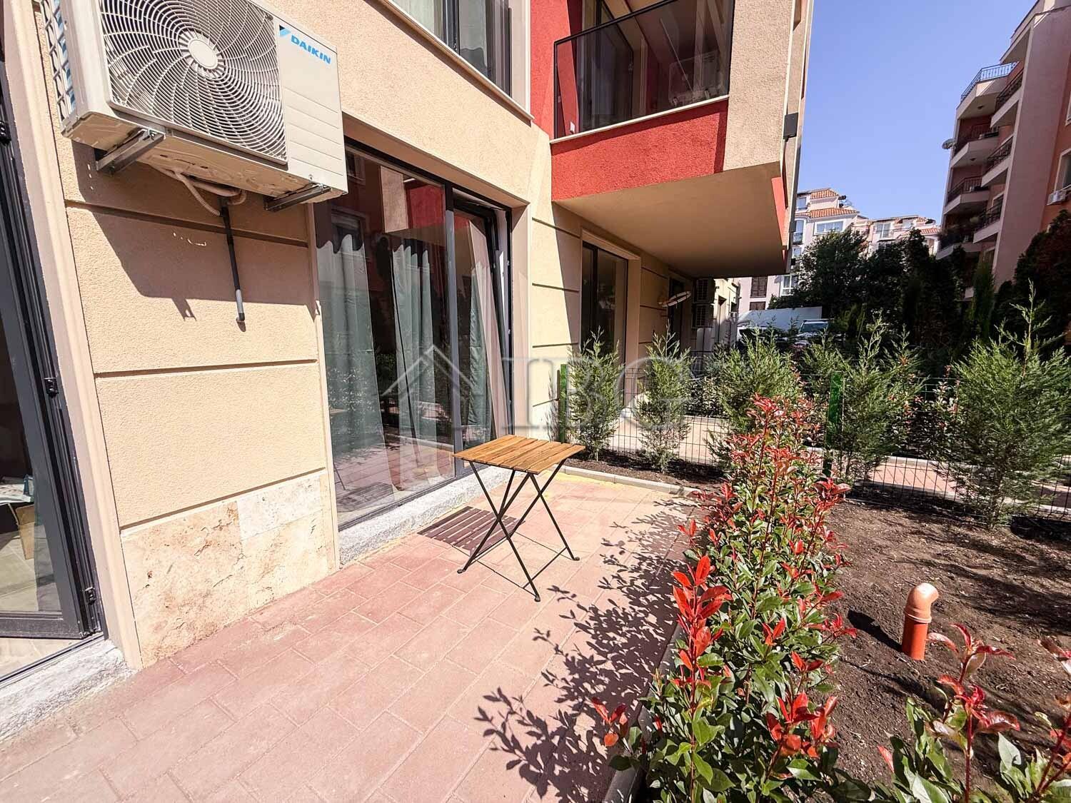 Apartment with Private Garden Sunny View Central, Sunny Beach - Installment Payment Available — photo 5 of 25