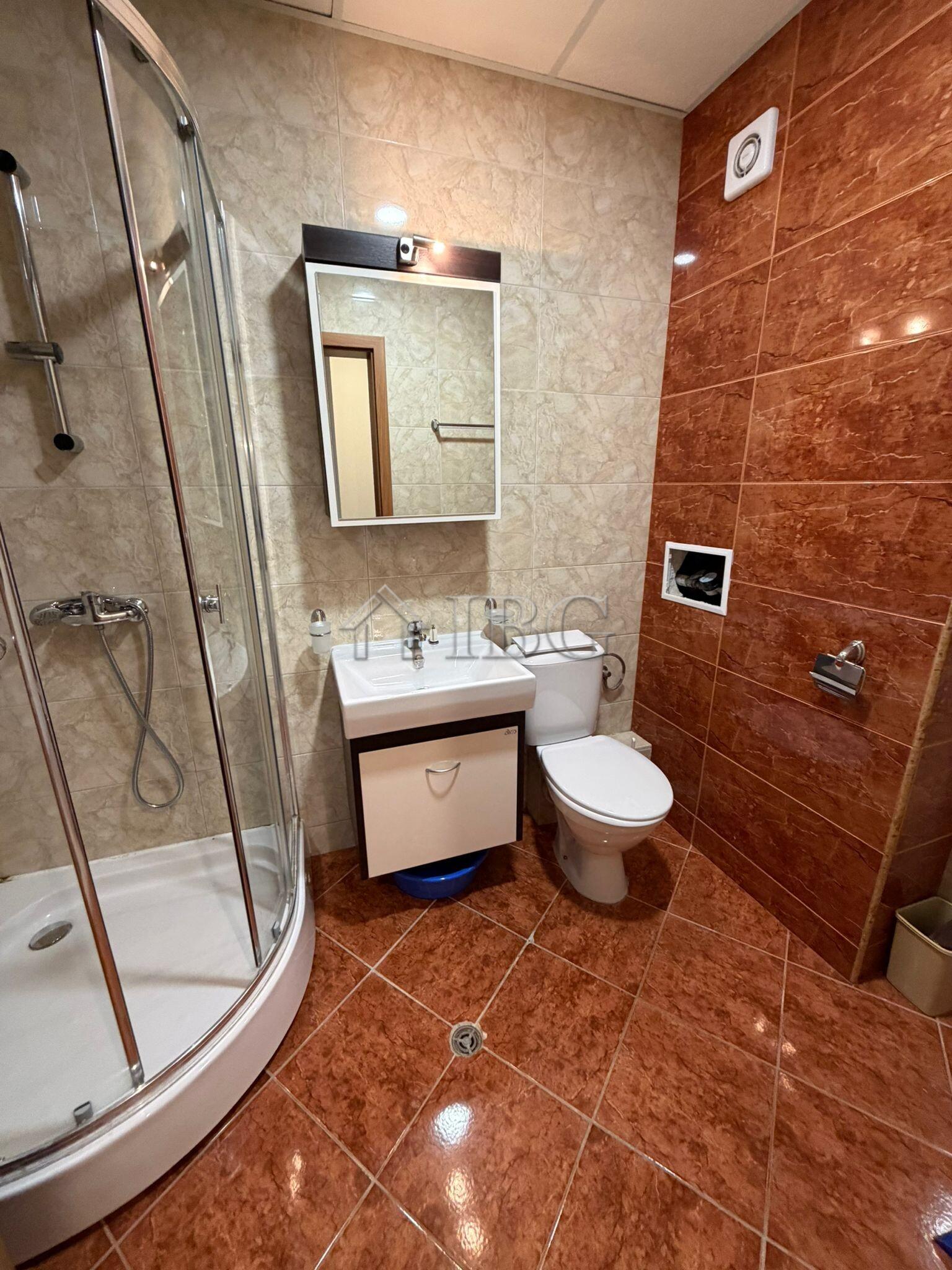 Spacious 2-Bedroom Apartment with Sea & Pool Views Prestige Fort Beach, Sveti Vlas — photo 15 of 25