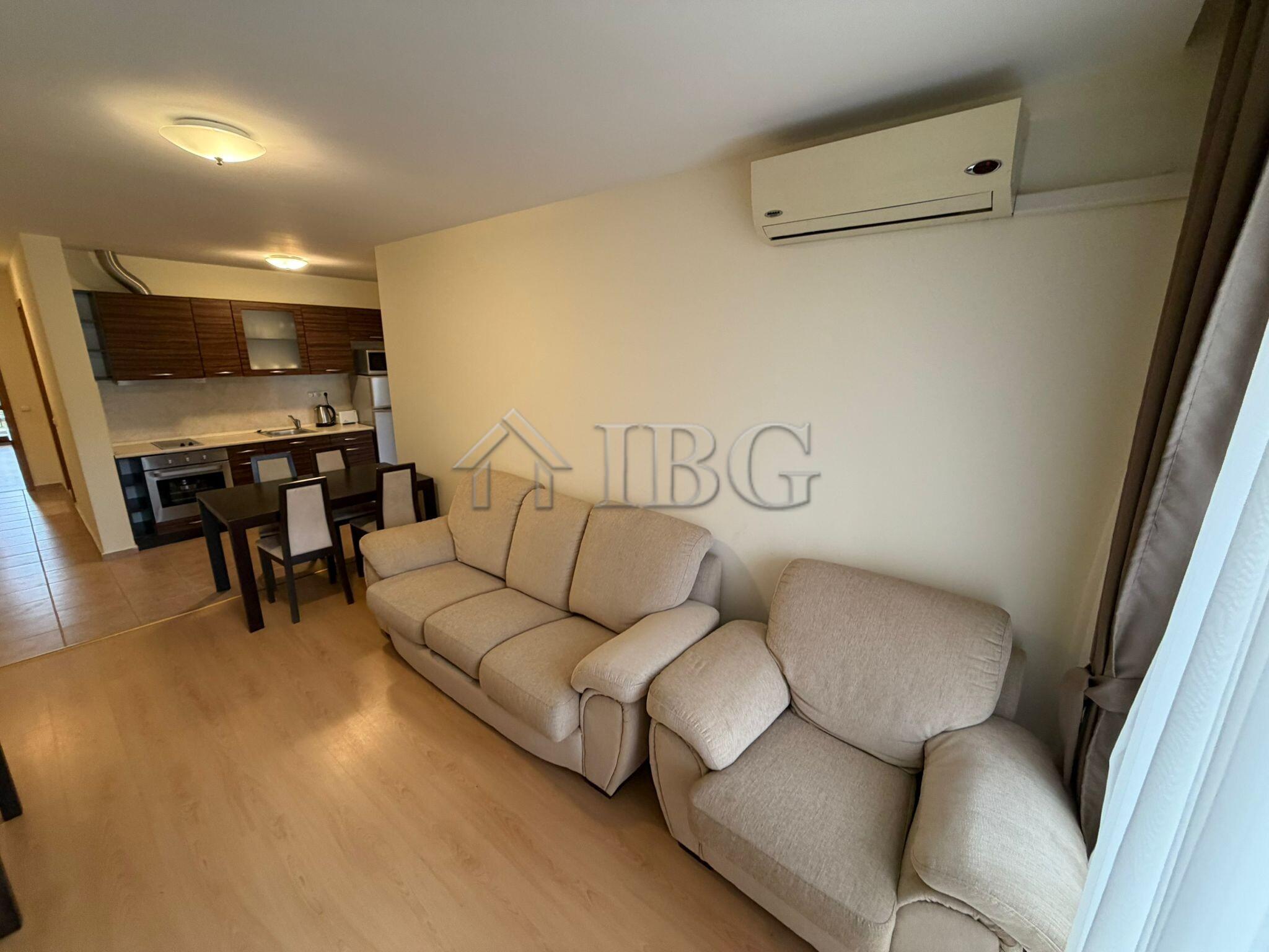 Spacious 2-Bedroom Apartment with Sea & Pool Views Prestige Fort Beach, Sveti Vlas — photo 7 of 25
