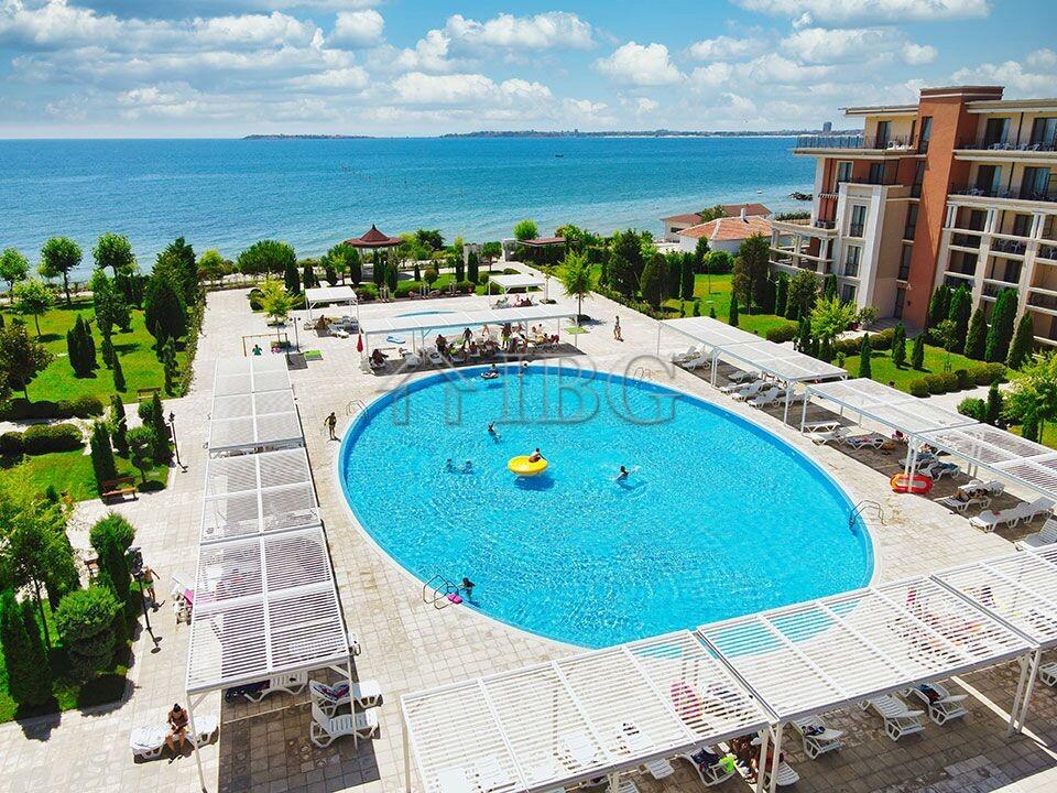 Spacious 2-Bedroom Apartment with Sea & Pool Views Prestige Fort Beach, Sveti Vlas — photo 2