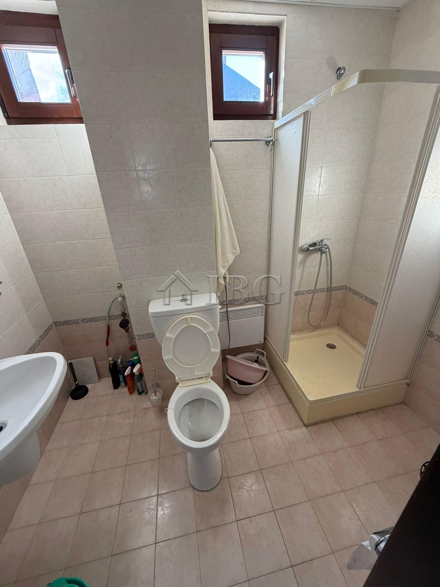 Spacious 2-Bedroom Apartment with Sea View Sun Palace, Sveti Vlas — photo 7 of 15