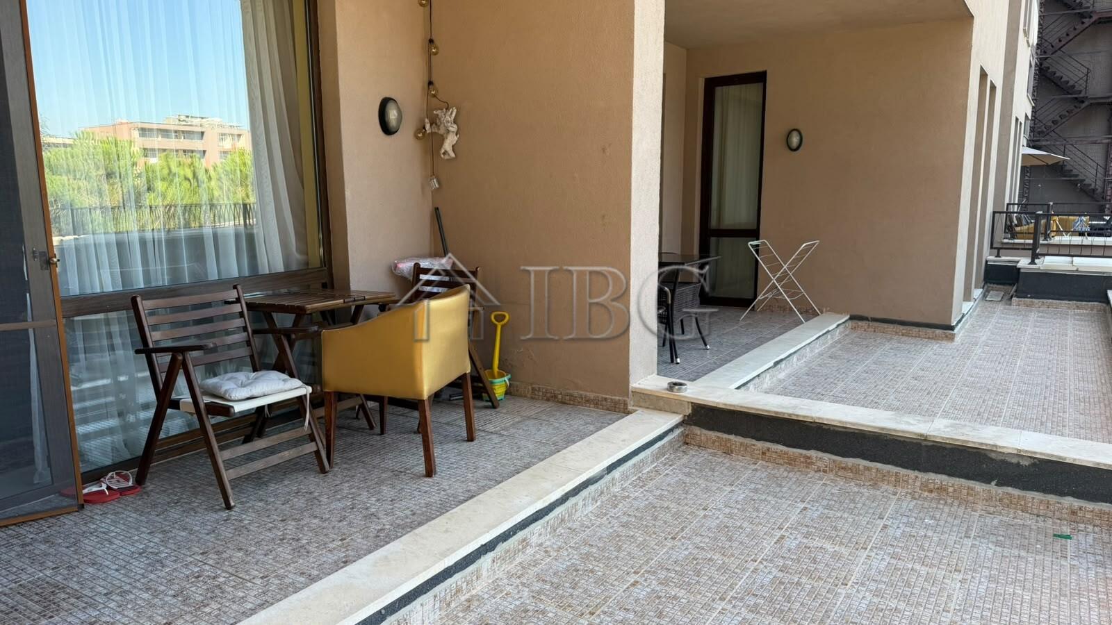Spacious 1-Bedroom Apartment Barcelo Royal Beach, Sunny Beach — photo 4 of 13
