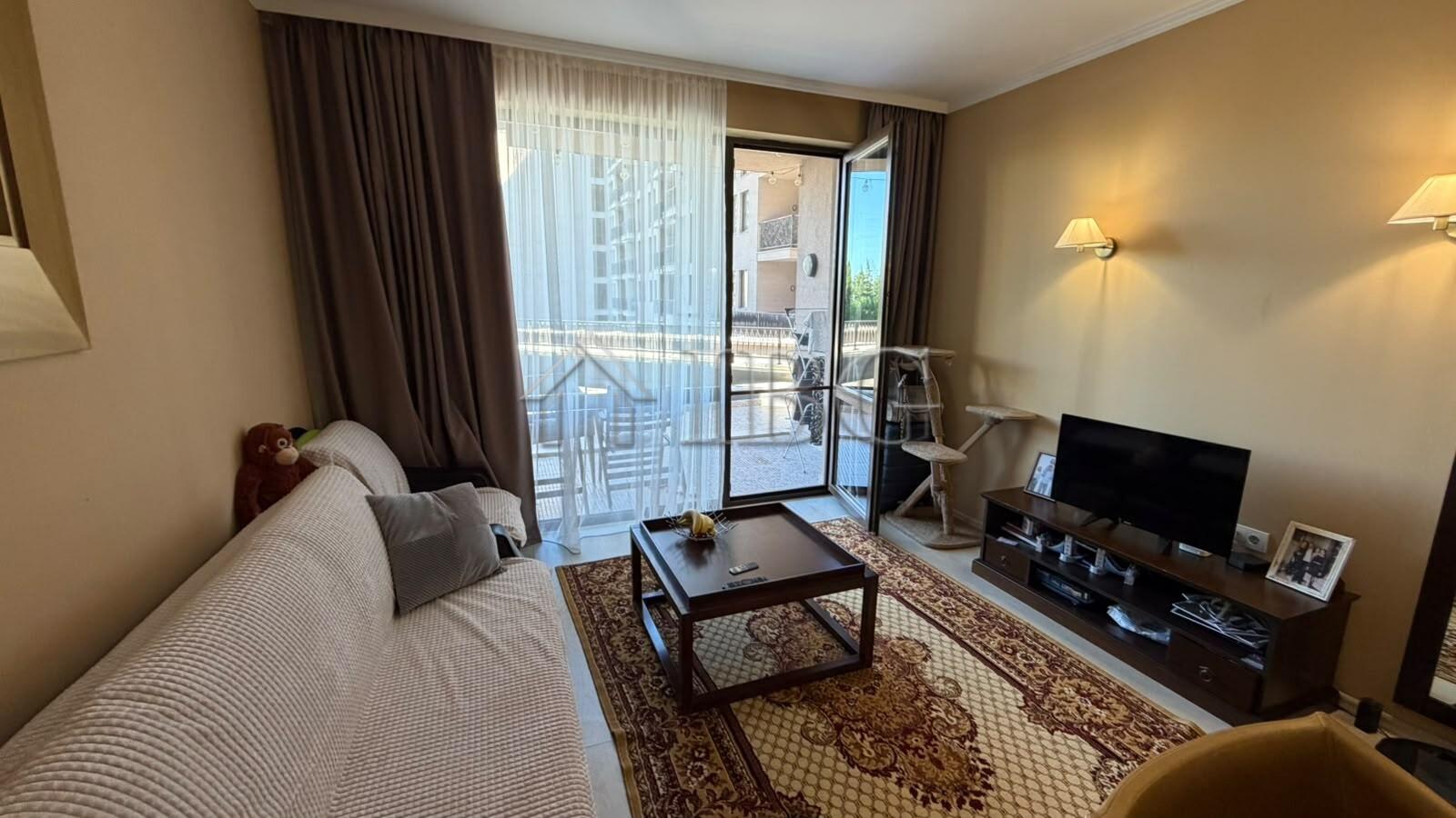 Spacious 1-Bedroom Apartment Barcelo Royal Beach, Sunny Beach — photo 6 of 13