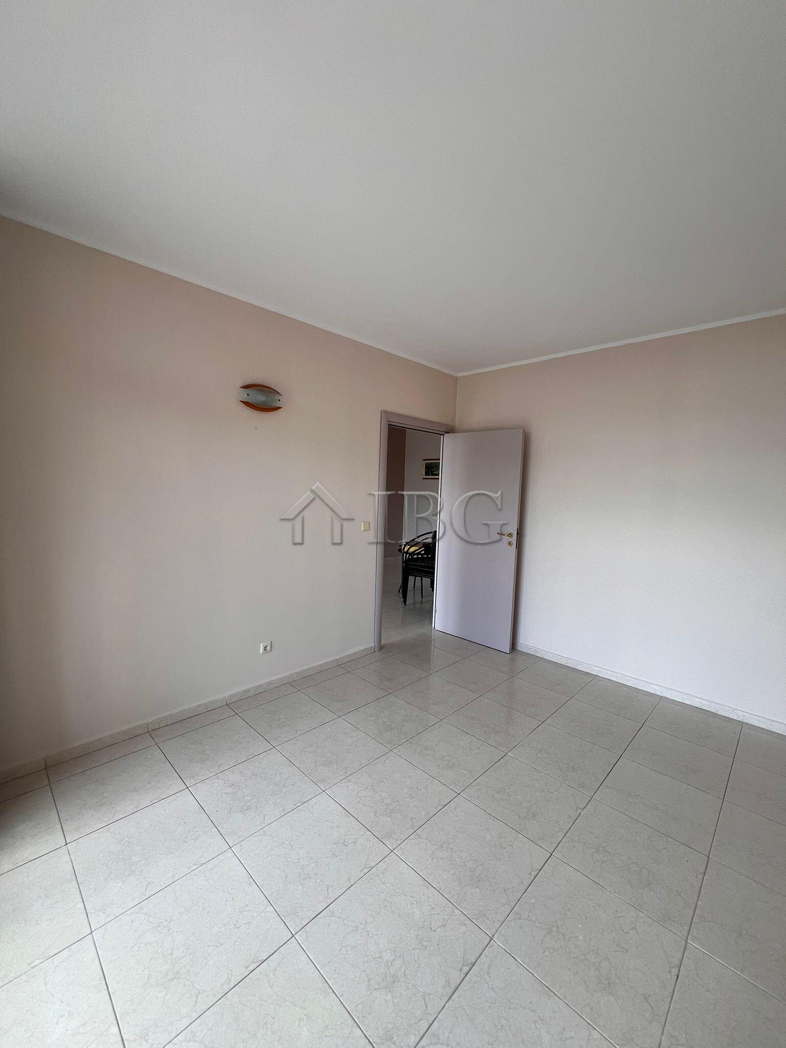 2-Bedroom Apartment with Sea View, Front Line Dolce Vita 1, Sveti Vlas — photo 14 of 20