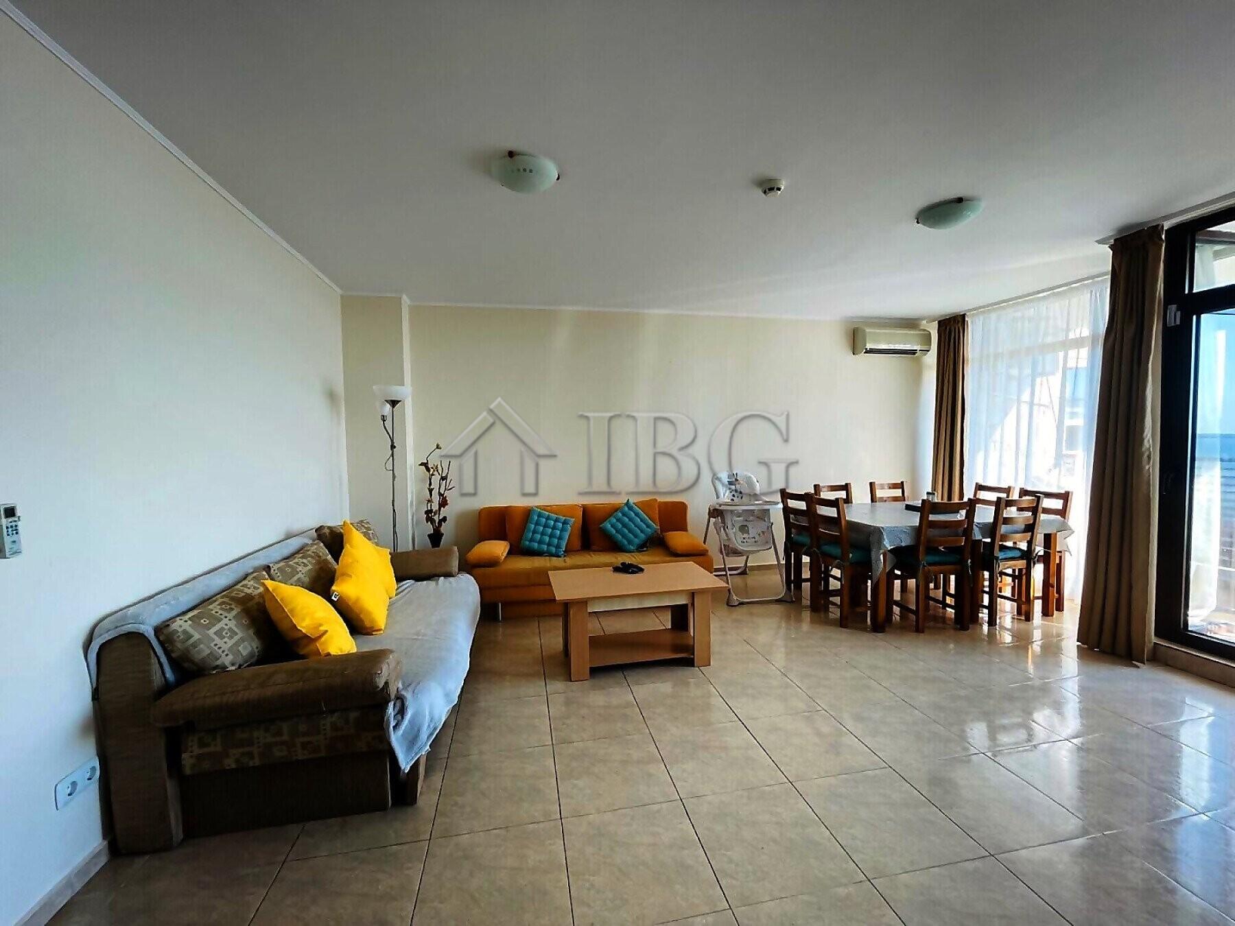Spacious 2-Bedroom Apartment with Sea View Dolce Vita 1, Sveti Vlas — photo 6 of 17