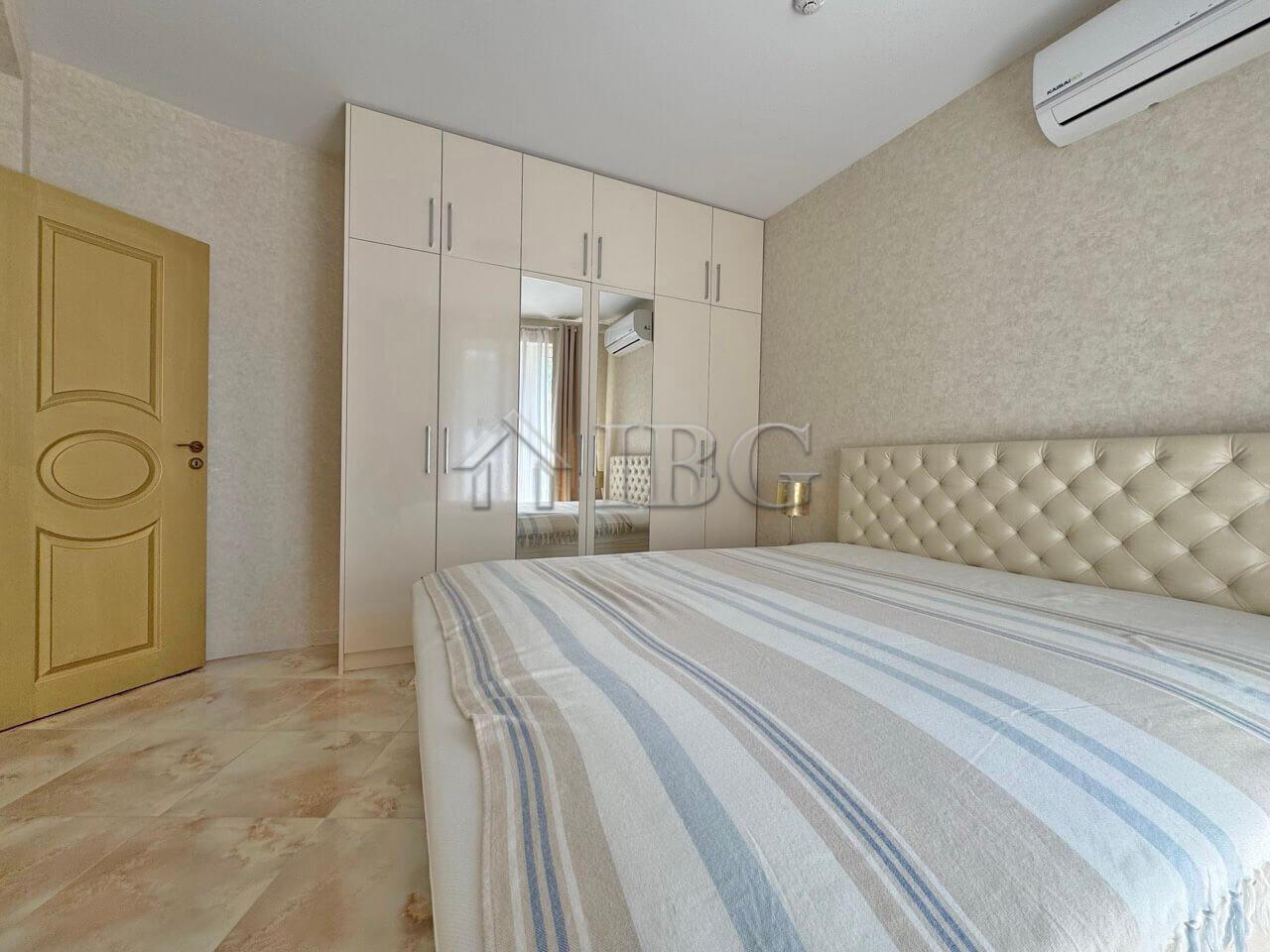 Furnished 1-Bedroom Apartment with Park View Aphrodite Park, Sunny Beach — photo 11 of 20