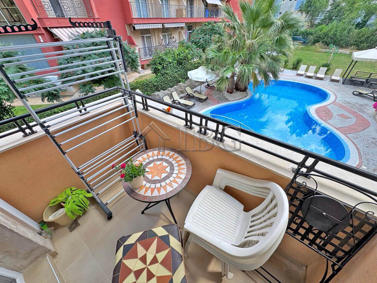 Apartment with Pool View in Aphrodite III, Sunny Beach — main photo