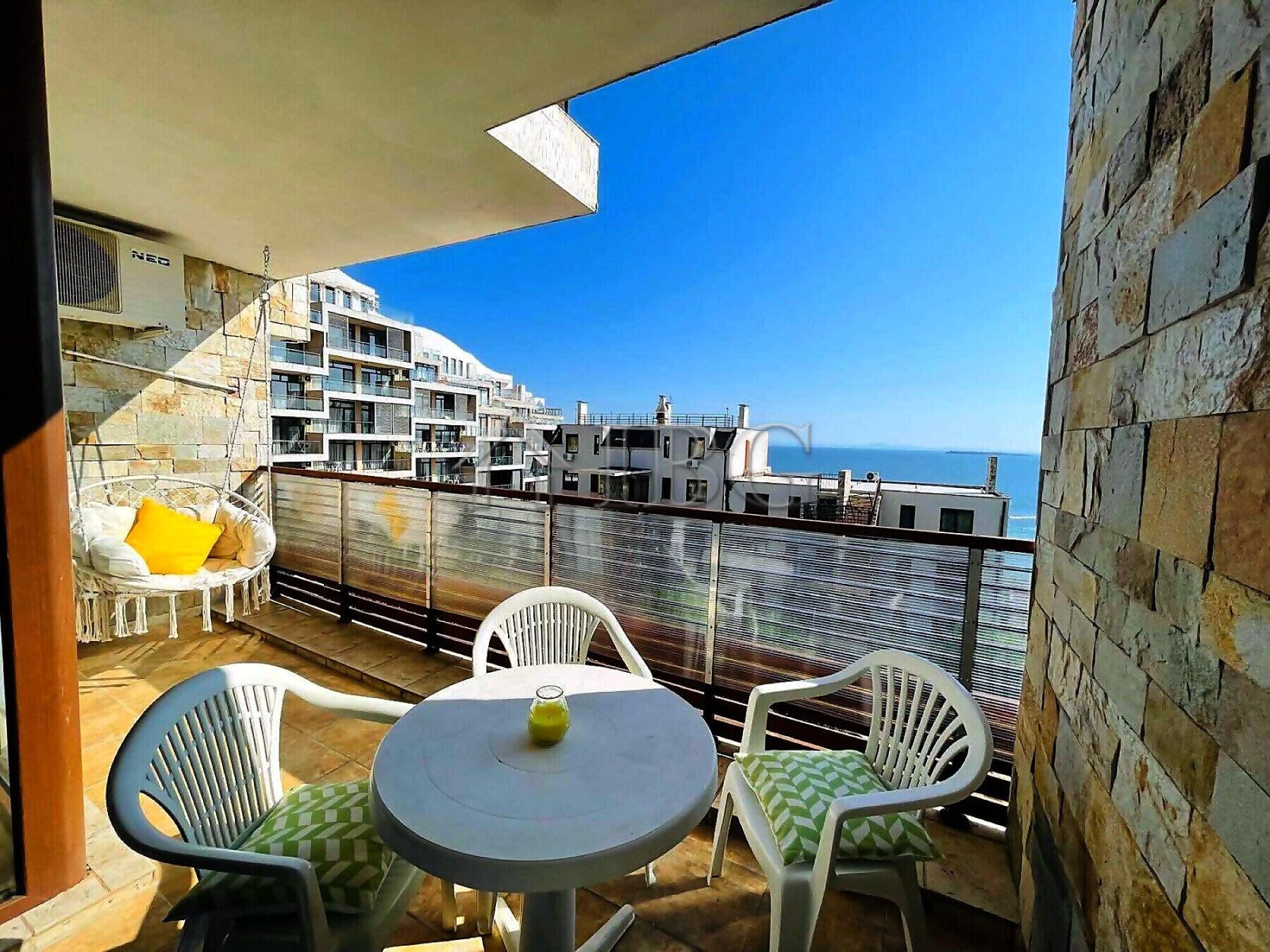 Spacious 2-Bedroom Apartment with Sea View Dolce Vita 1, Sveti Vlas — photo 4 of 17