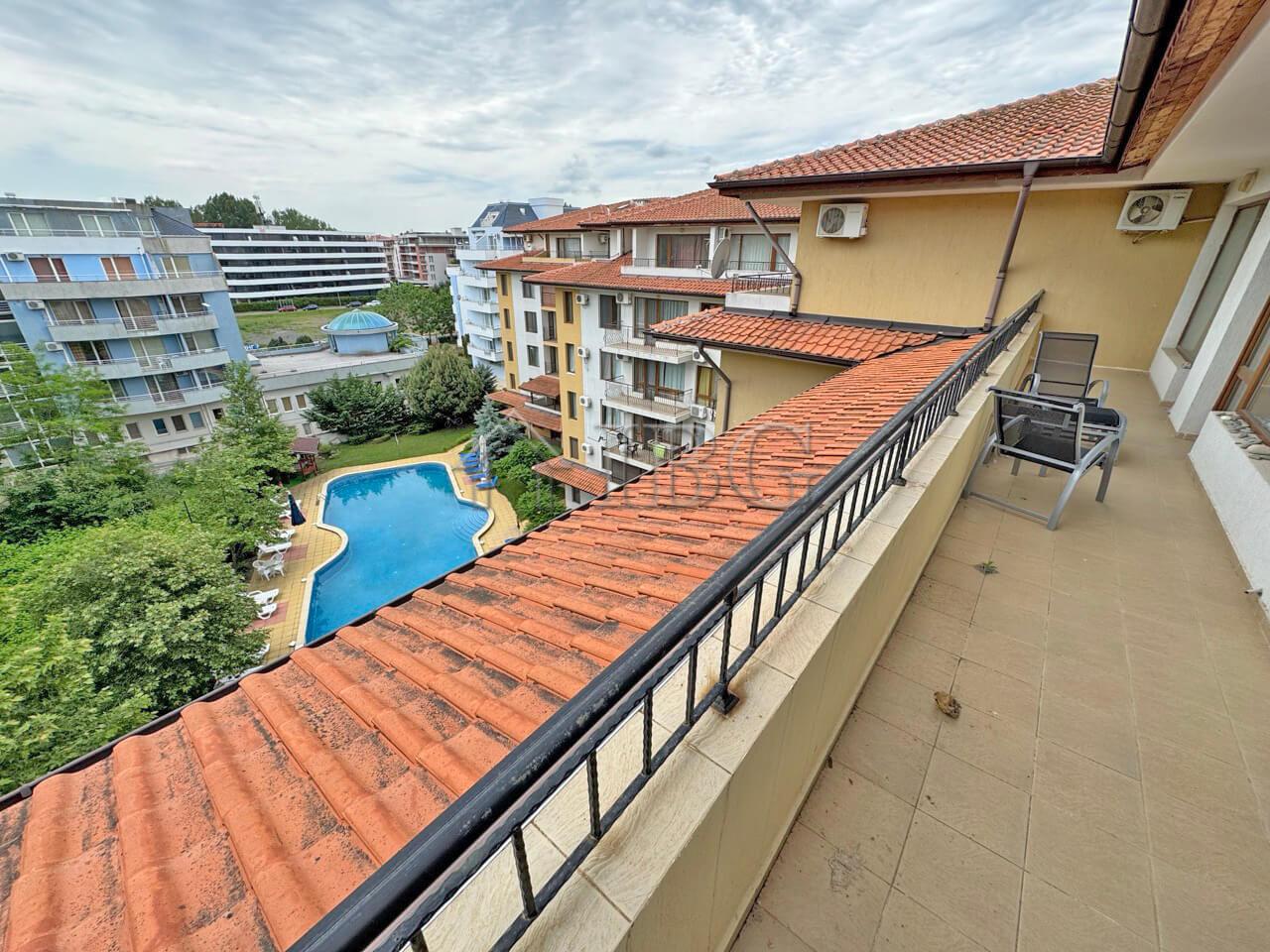 2-bedroom apartment with Pool View in Diamond Bay, Sunny Beach — photo 2