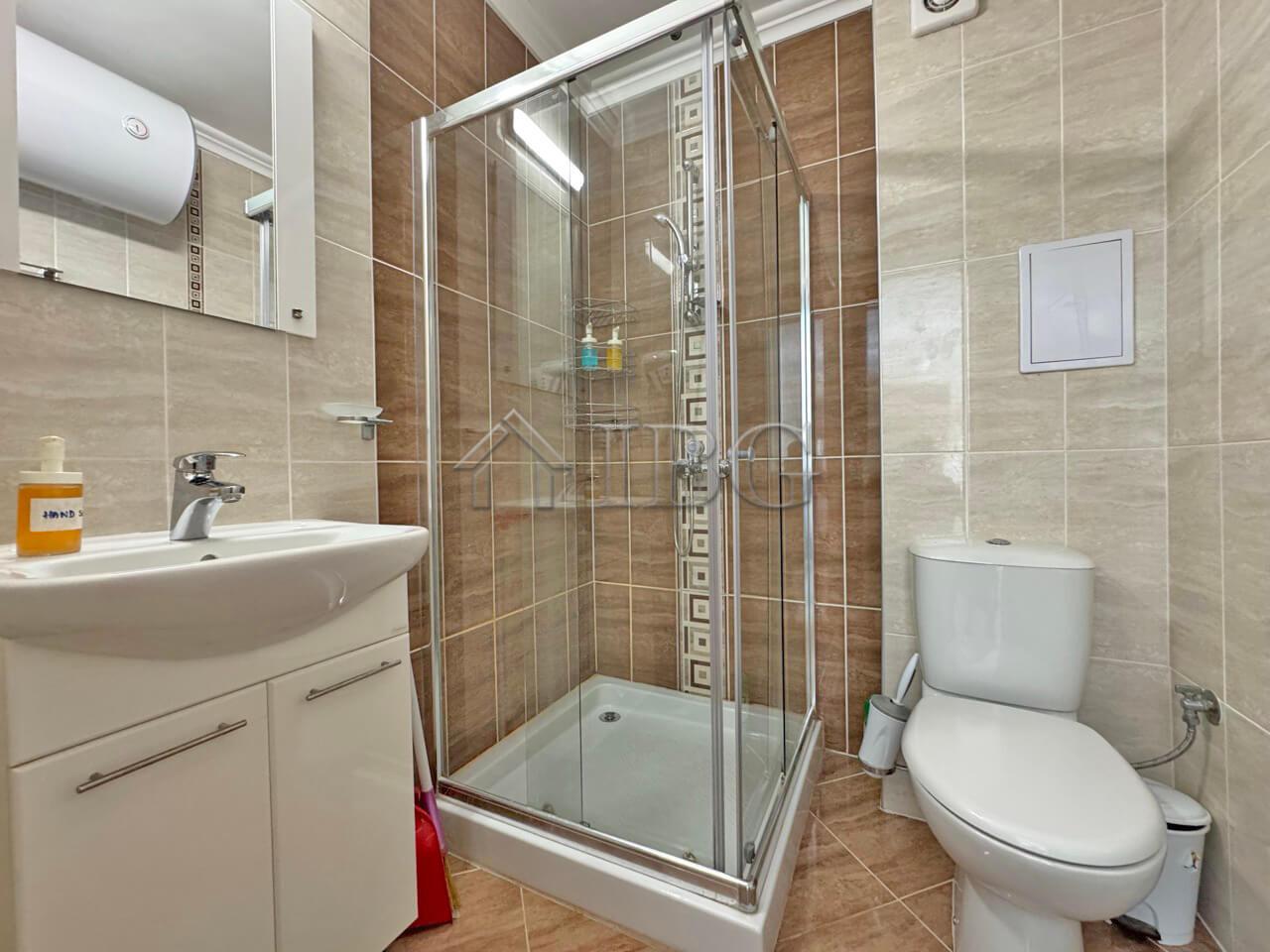 Seafront! Furnished 1-Bedroom Apartment with Sea View in Dolce Vita 2, Sveti Vlas — photo 12 of 12